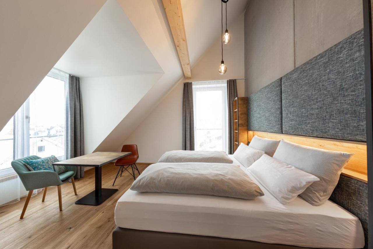 Gh1 Aparthotel Am Glockenplatz Ehingen  Ngoại thất bức ảnh